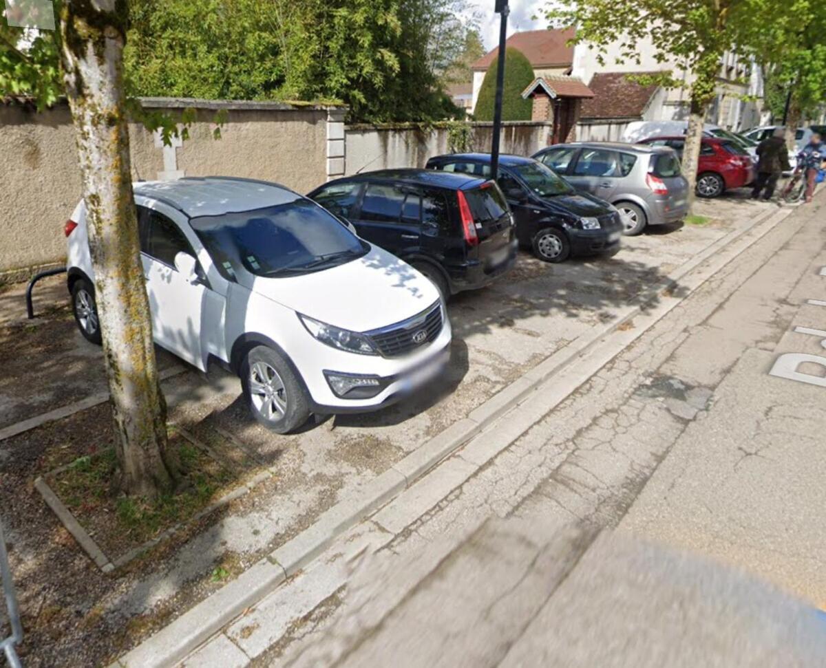 Maison De Ville Avec Parking Gratuit Шаблі Екстер'єр фото